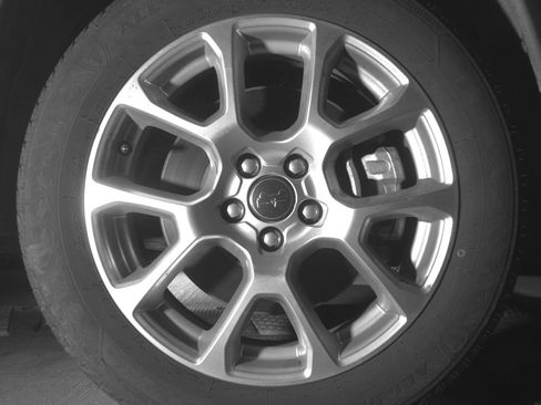 Used 2025 Jeep Compass Limited image 10