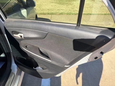 Used 2009 Toyota Corolla S image 12