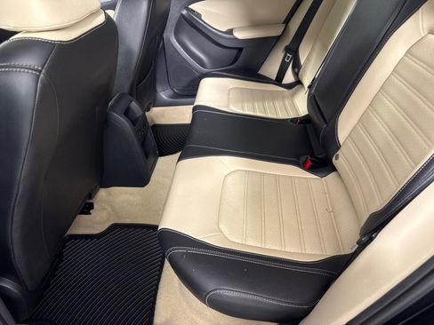 Used 2013 Volkswagen Jetta SEL image 20