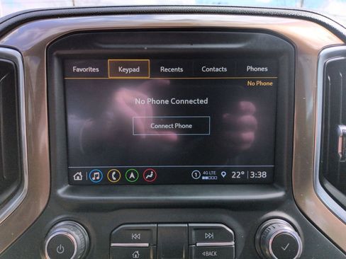 Used 2022 Chevrolet Silverado 2500 High Country w/ Z71 Off-Road Package image 19