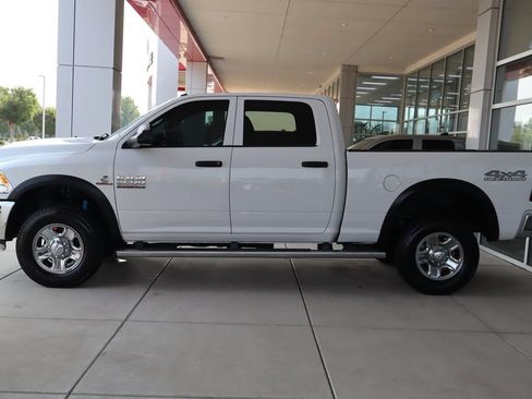 Used 2017 RAM 2500 Tradesman w/ Chrome Appearance Group AWD/4WD image 4