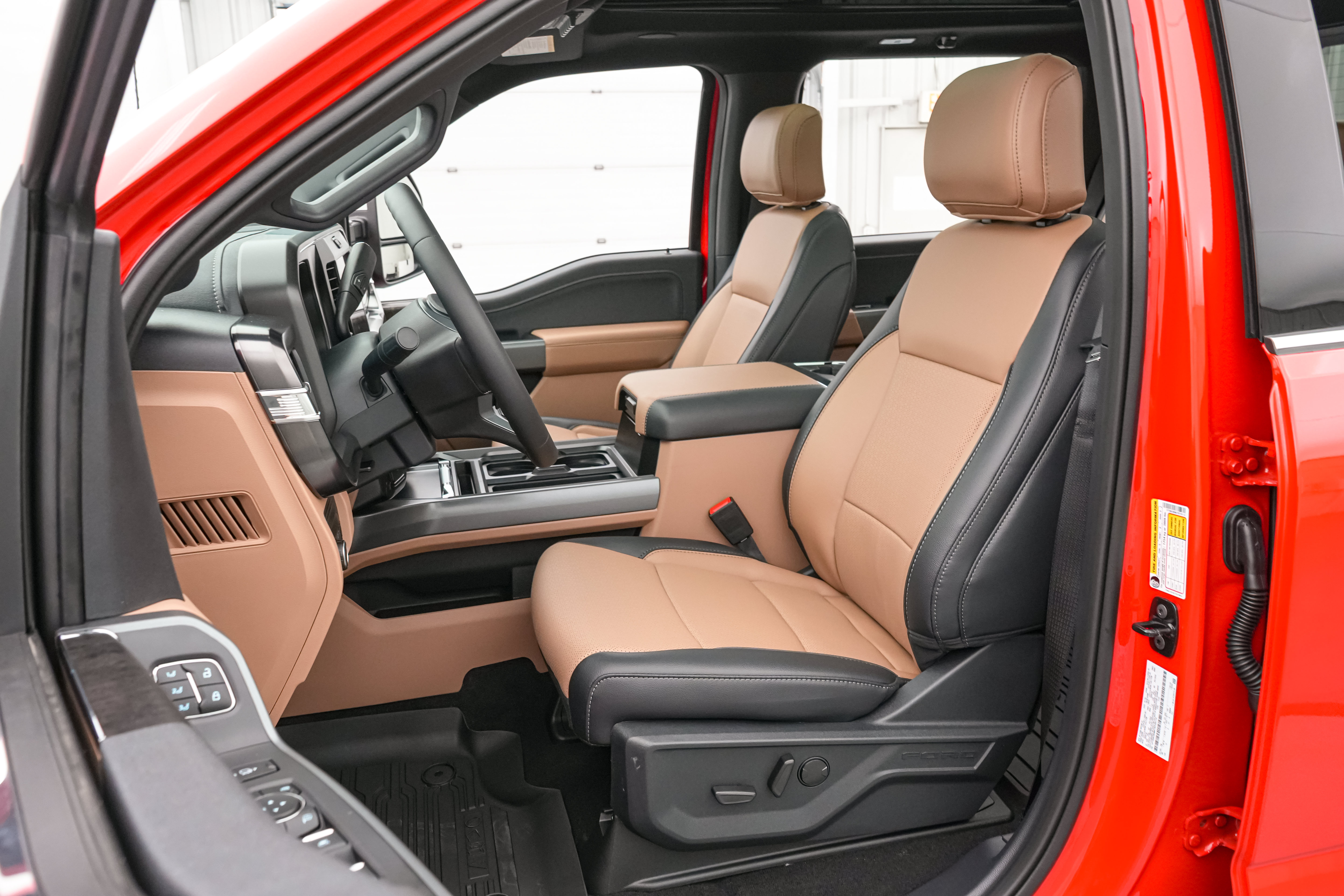 New 2026 Ford F350 Lariat w/ Lariat Ultimate Package AWD/4WD image 12