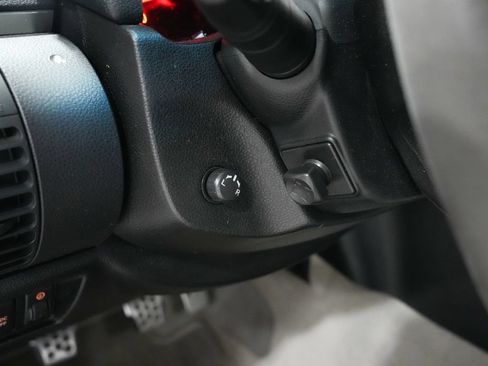 Used 2005 INFINITI G35 Coupe w/ (P01) Premium Pkg RWD image 19