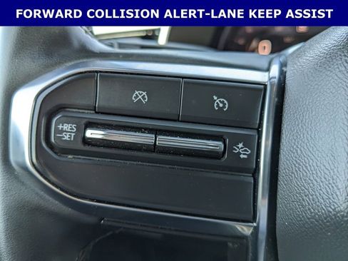 Used 2025 GMC Canyon Elevation w/ Convenience Package image 13