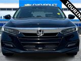 Used 2018 Honda Accord Touring image 2