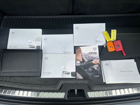 Used 2021 Volvo XC90 T6 Inscription w/ Advanced Package image 23