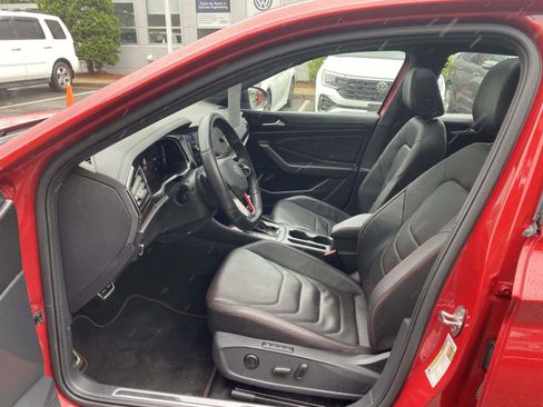 Used 2023 Volkswagen Jetta GLI Autobahn FWD image 9