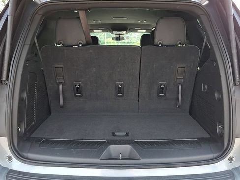 Used 2025 Chevrolet Tahoe LT AWD/4WD image 30