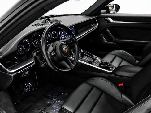 Used 2020 Porsche 911 Carrera 4S image 37
