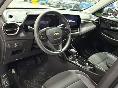 New 2026 Chevrolet TrailBlazer LT w/ Driver Confidence Package image 9