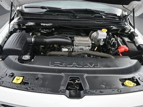 Used 2023 RAM 1500 Laramie AWD/4WD image 40