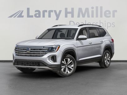Used 2024 Volkswagen Atlas SE w/ Panoramic Sunroof Package