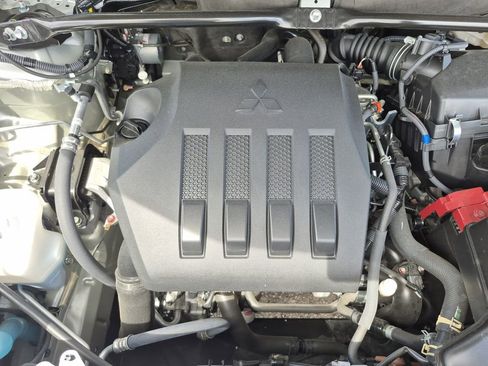 Used 2024 Mitsubishi Eclipse Cross ES image 16