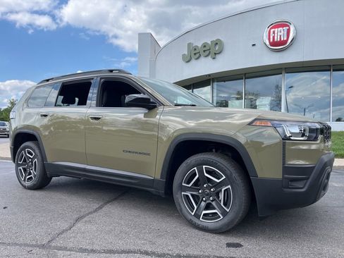New 2026 Jeep Cherokee Laredo AWD/4WD image 42
