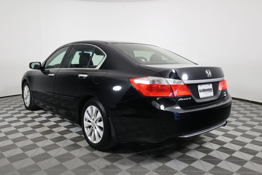 Used 2013 Honda Accord EX image 4