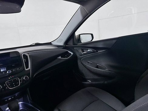 Used 2023 Chevrolet Malibu LT image 23