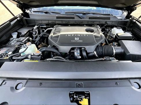 New 2026 INFINITI QX80 Luxe w/ Cargo Package AWD/4WD image 10