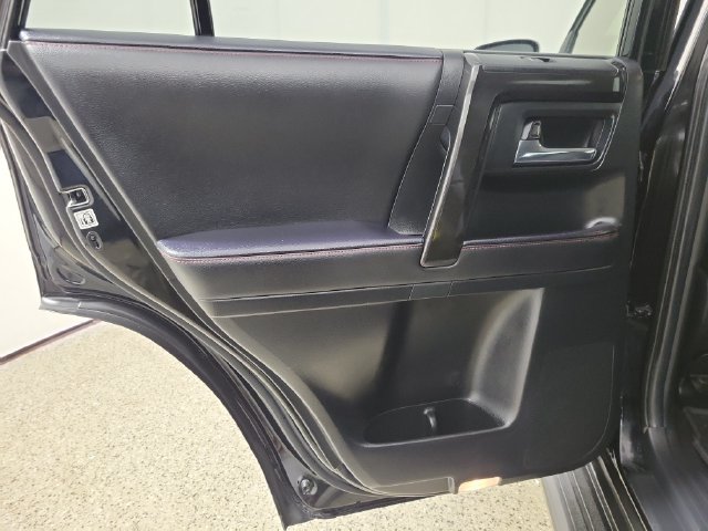 Used 2023 Toyota 4Runner TRD Off-Road Premium w/ Moonroof Package AWD/4WD image 15