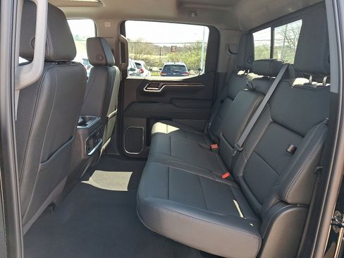 Used 2026 Chevrolet Silverado 1500 LTZ w/ LTZ Premium Package AWD/4WD image 11