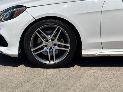 Used 2015 Mercedes-Benz E 350 4MATIC Wagon image 31