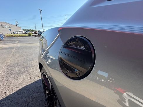 Used 2023 Chevrolet Camaro SS RWD image 17