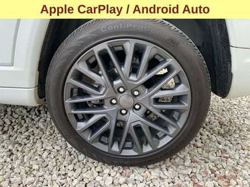Used 2023 Jeep Compass High Altitude AWD/4WD image 9