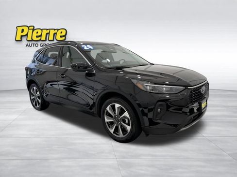 Used 2024 Ford Escape Platinum image 7