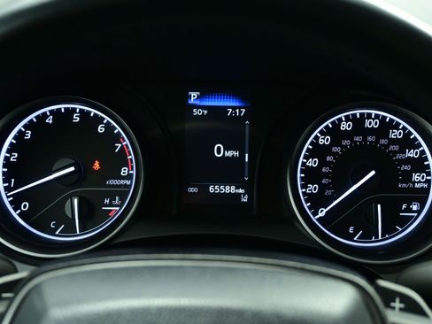 Used 2024 Toyota Camry SE image 23