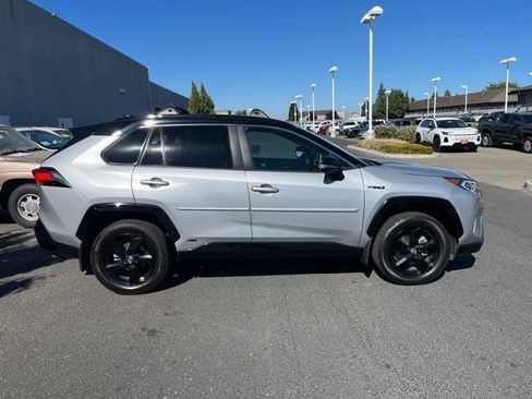 Used 2021 Toyota RAV4 XSE w/ XSE Grade Weather Package AWD/4WD image 3