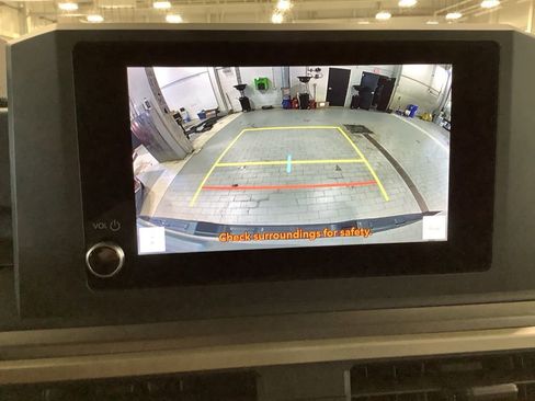 Used 2024 Toyota Tacoma TRD Off-Road image 15