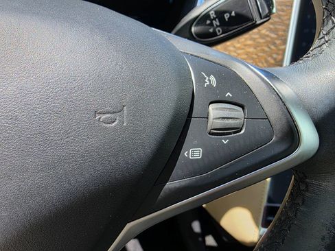 Used 2013 Tesla Model S image 18