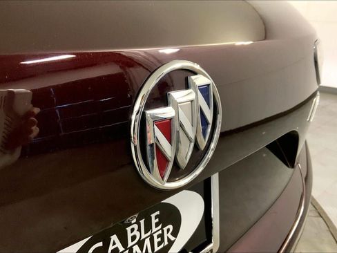 Used 2023 Buick Envision Avenir image 29