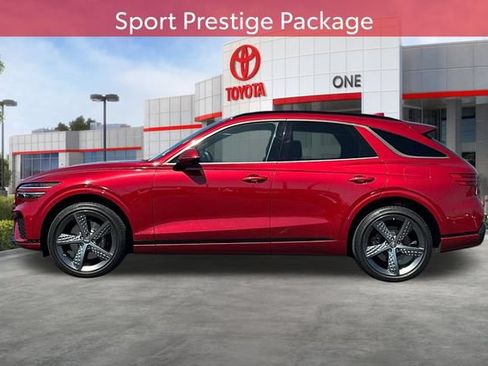 Used 2023 Genesis GV70 2.5T w/ Sport Prestige Package AWD/4WD image 9