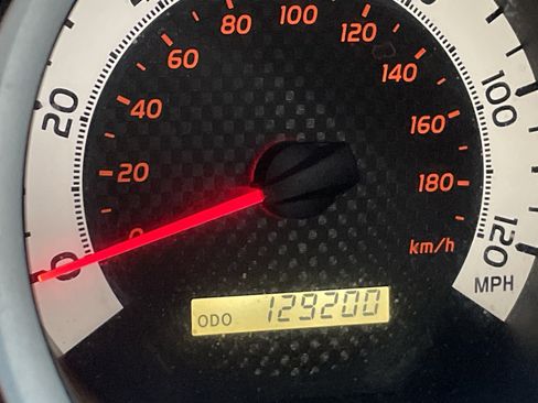 Used 2013 Toyota Tacoma 4x4 Access Cab V6 w/ TRD Off-Road Pkg image 11