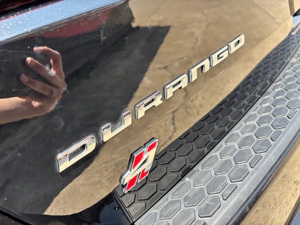 Used 2025 Dodge Durango R/T AWD/4WD image 9