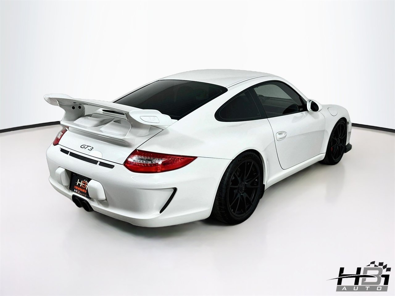 Used 2010 Porsche 911 GT3 RWD image 5