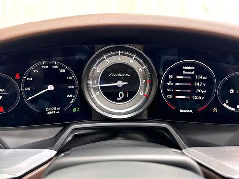 Used 2022 Porsche 911 Turbo S AWD/4WD image 23