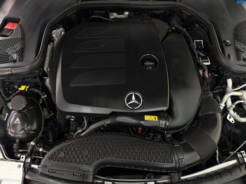 Used 2023 Mercedes-Benz E 350 Sedan image 32