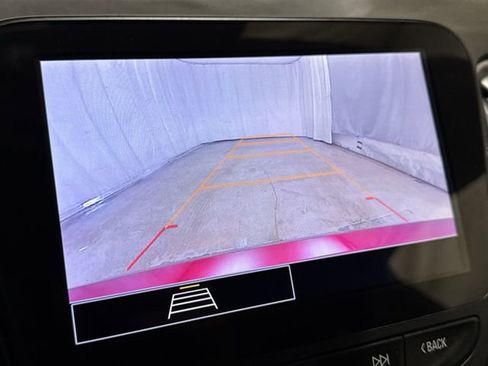 Used 2024 Chevrolet Malibu LT image 18