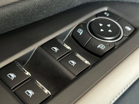 Used 2025 Ford Expedition Max Active image 11