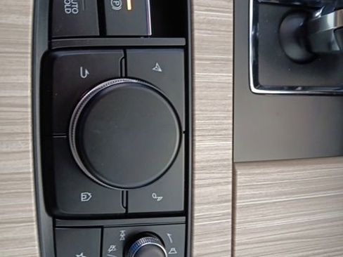 Certified 2025 MAZDA CX-90 Plug-In Hybrid w/Premium Sport image 27