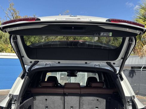 New 2026 BMW X5 xDrive40i w/ Climate Comfort Package image 12