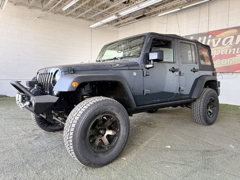 Used 2017 Jeep Wrangler Unlimited Sport image 5