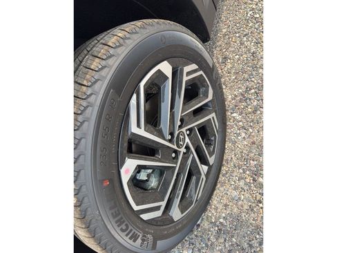 New 2025 Hyundai Tucson Limited AWD/4WD image 25