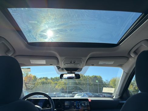 New 2026 Nissan Kicks SV w/ SV Premium Package image 29