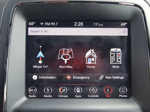 Used 2019 Dodge Durango GT image 36