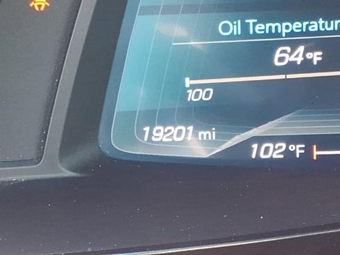 Used 2022 Chevrolet Corvette Stingray Premium Conv w/ Z51 Performance Package image 21