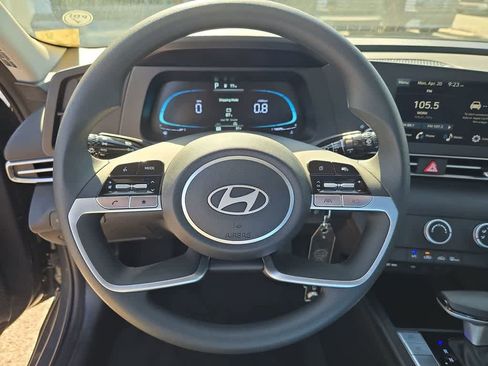 New 2026 Hyundai Elantra SE w/ Cargo Package FWD image 24