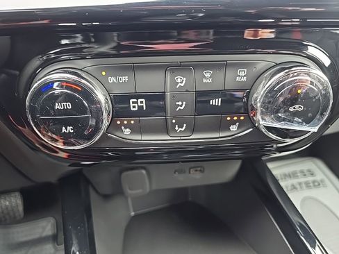 New 2026 Chevrolet Trax RS w/ Driver Confidence Package image 13