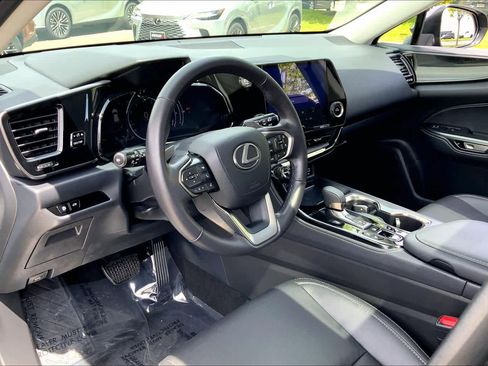 Certified 2025 Lexus NX 350 AWD w/ Accessory Package (2T) image 18